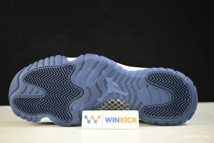 11 Jordan Air  “Midnight Navy” 1215